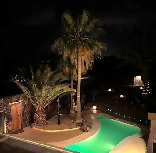 Casa Bagus לאחארס