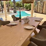 Vila Casa Bagus *